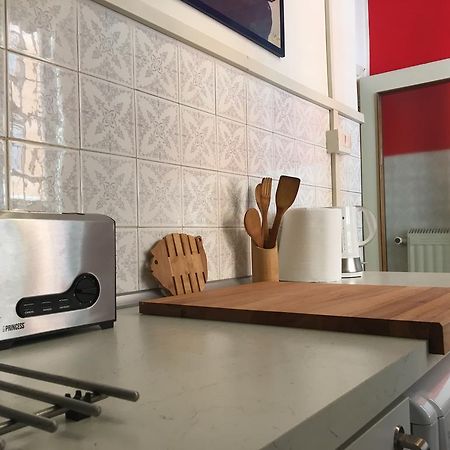 Delightful Apartment 100 Meters From The Colosseum Exteriör bild