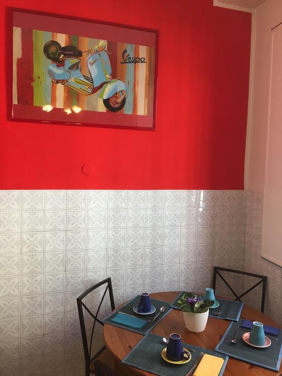 Delightful Apartment 100 Meters From The Colosseum Exteriör bild