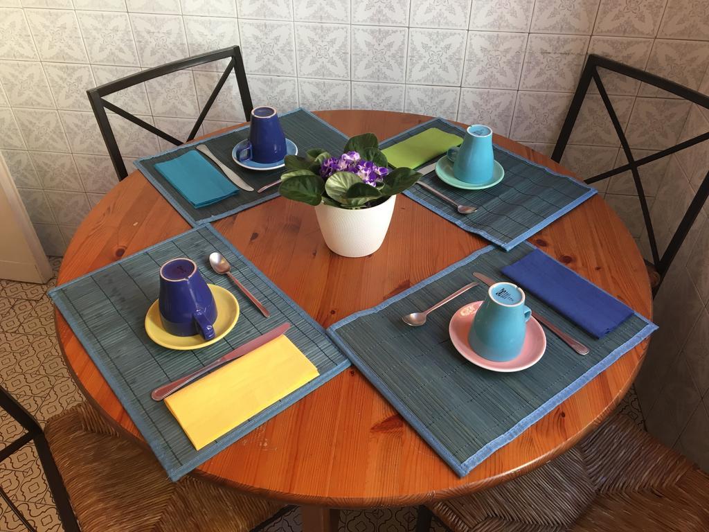 Delightful Apartment 100 Meters From The Colosseum Exteriör bild